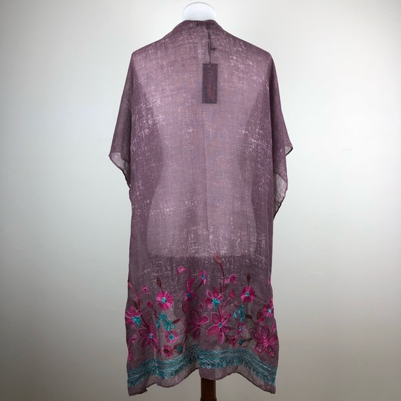 Women's Floral Embroidered Shrugs - Picture 6 of 7